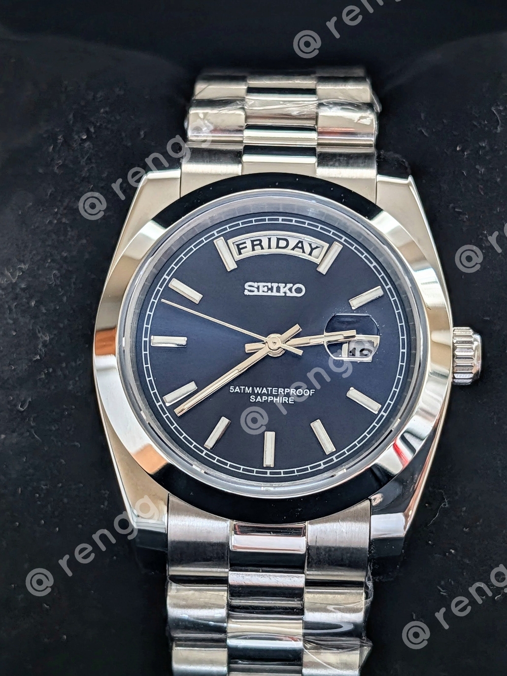 36mm Seiko Men's Stainless Steel Watch - Navy Dial Sapphire